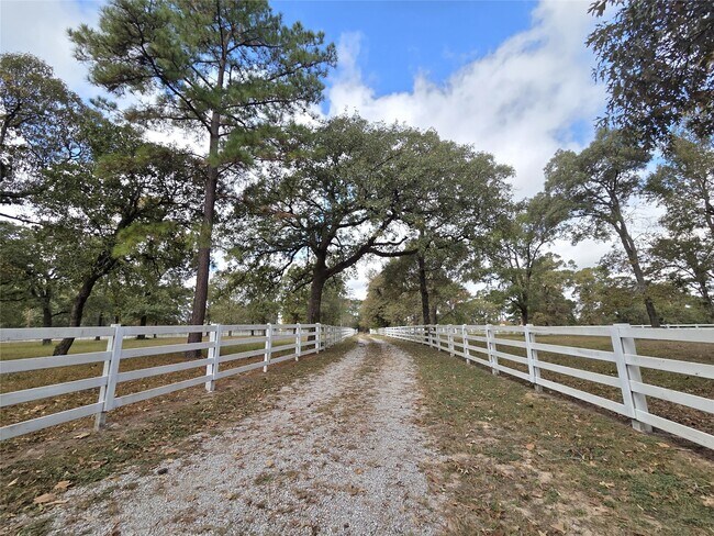 Building Photo - 5660 Honea Egypt Rd