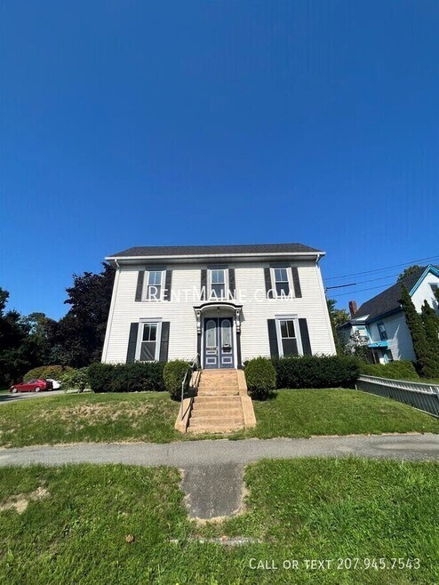 Building Photo - 79 4th St