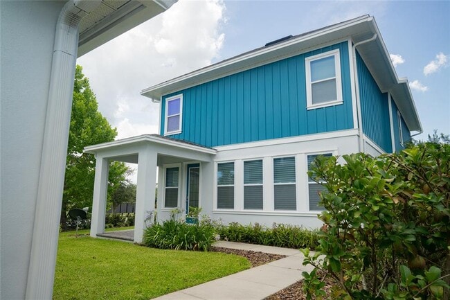 Building Photo - 13087 Salk Way