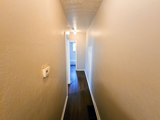 Building Photo - 4312/4314 Norwaldo Avenue