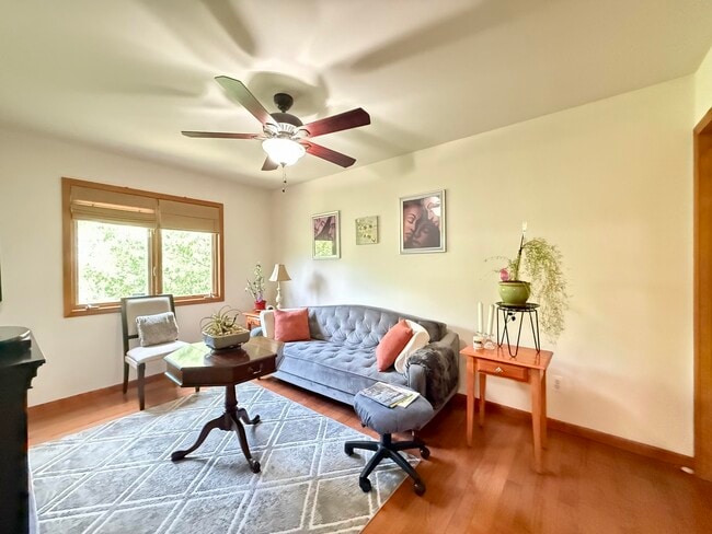 Building Photo - 478 Preston Cir