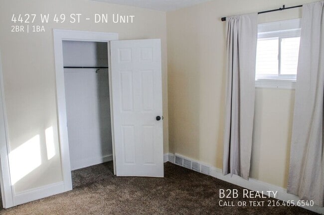Building Photo - 4427 W 49th St