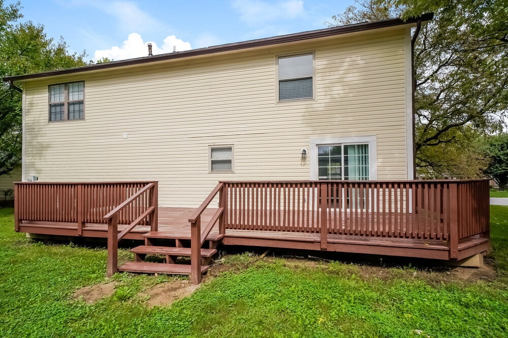 Building Photo - 40 Crestview Dr