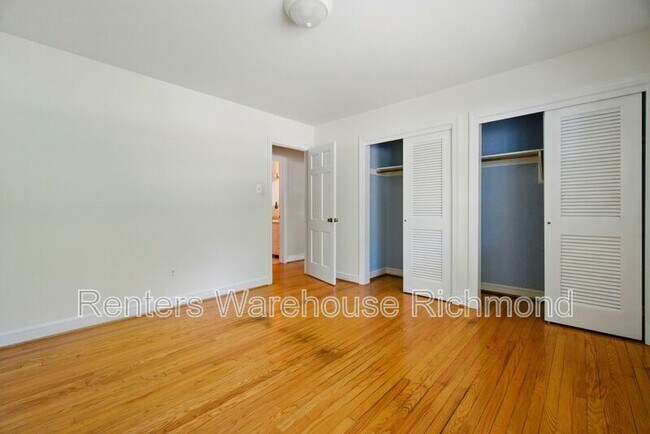 Building Photo - 4817 Stornoway Dr