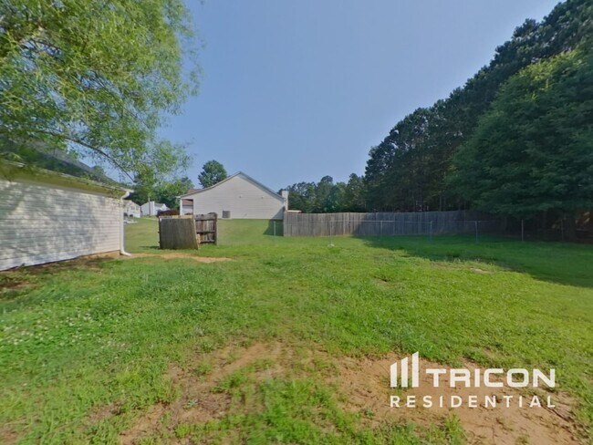 Building Photo - 4460 Brookridge Dr SW