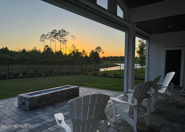 Building Photo - 104 Marquesa Cir