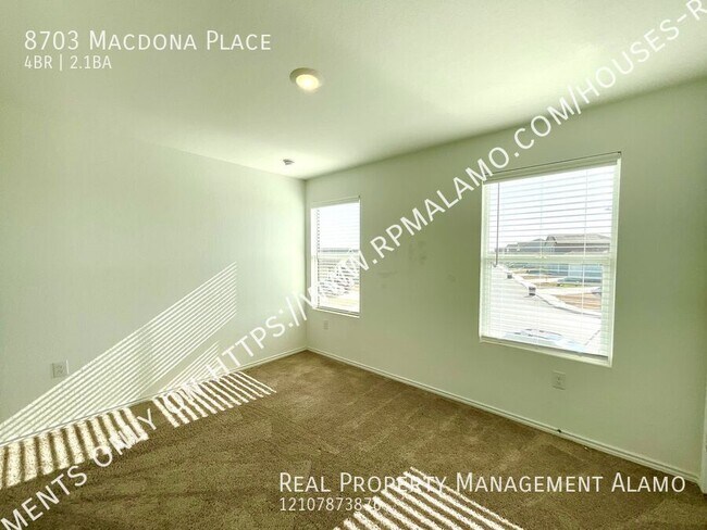 Building Photo - 8703 Macdona Pl