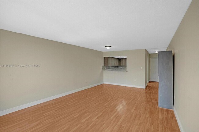 Building Photo - 7000 NW 186th St