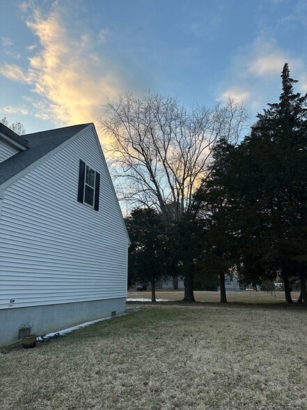 Building Photo - 34160 Sewell Ln