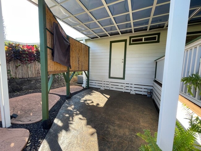 Building Photo - Fully Furnished Executive 3BR / 2BA Home on Pukalani Golf Course