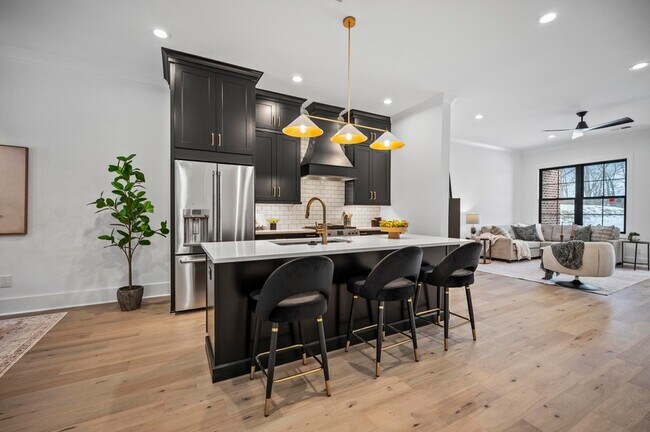 Building Photo - 4161 Cocos Wy