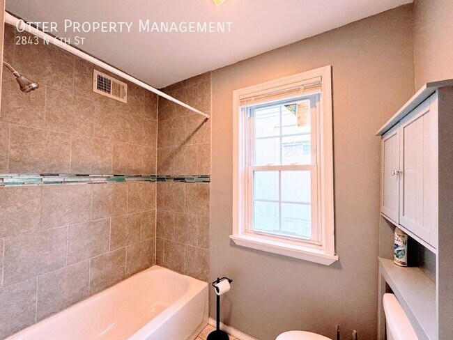 Building Photo - 2843 N 6th St