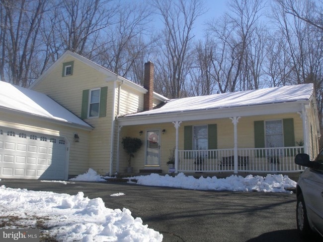 Primary Photo - 106 Jacobs Creek Rd