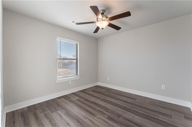 Building Photo - 507 W Arkansas St