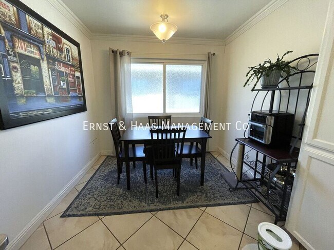 Building Photo - 3452 Elm Ave