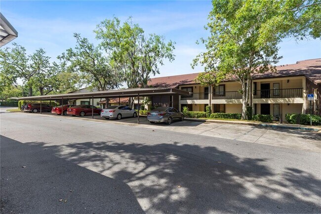 Building Photo - 3600 Magnolia Ridge Cir