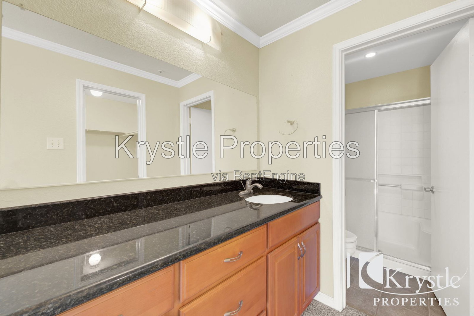 Building Photo - 1201 Glen Cove Pkwy