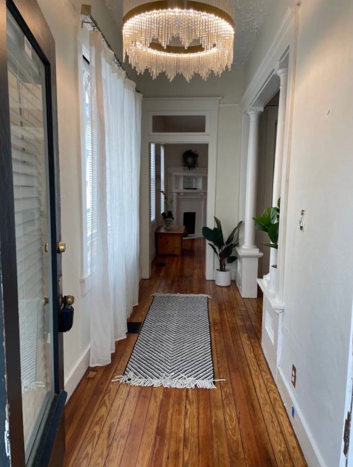 Building Photo - 2206 Bull St