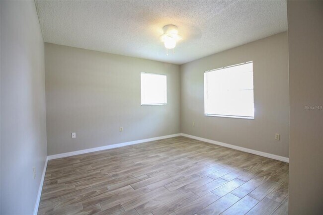 Building Photo - 4504 Holder Ct