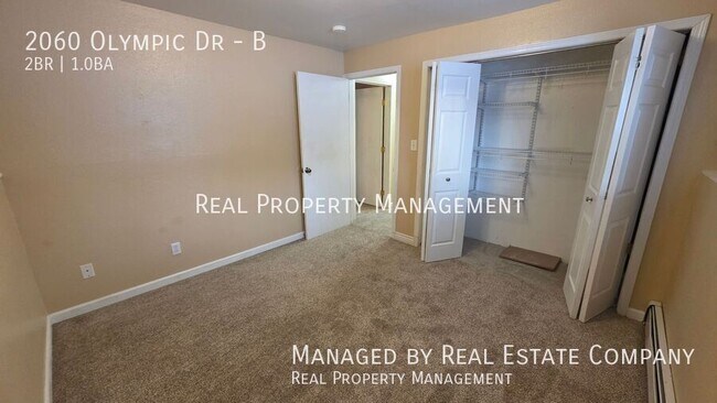 Building Photo - 2060 Olympic Dr