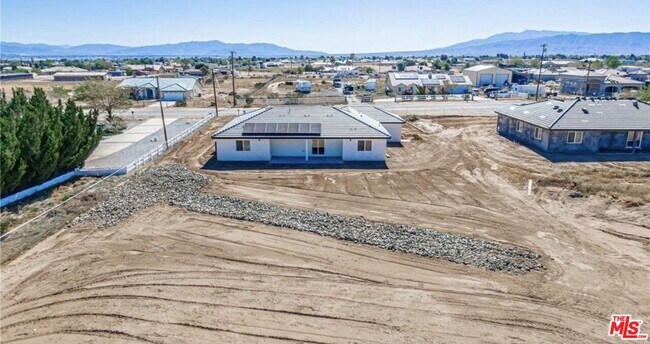Building Photo - 11548 11th Ave