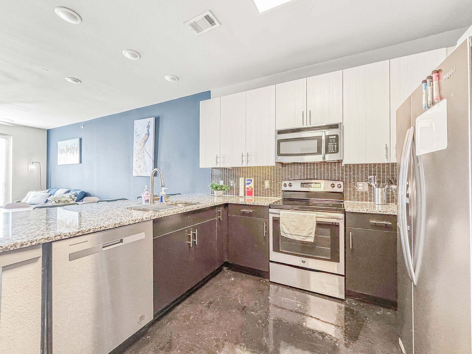 Building Photo - 3021 Routh St