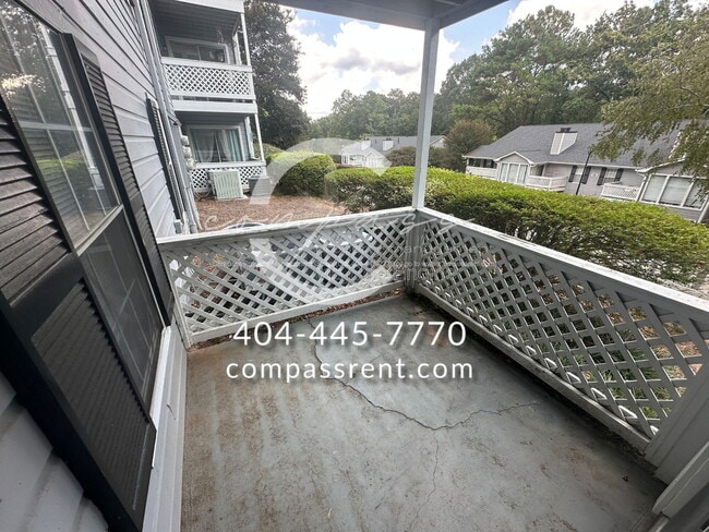 Building Photo - 1106 Natchez Ter