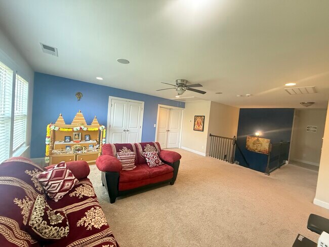 Building Photo - 11215 Streamwood Ln NW