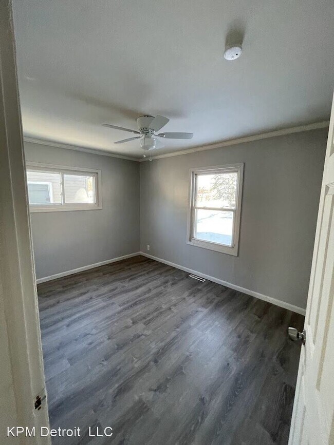 Building Photo - 2 br, 1 bath House - 26063 Dartmouth