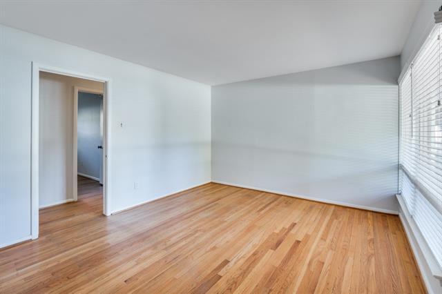 Building Photo - 1919 Betsy Ln