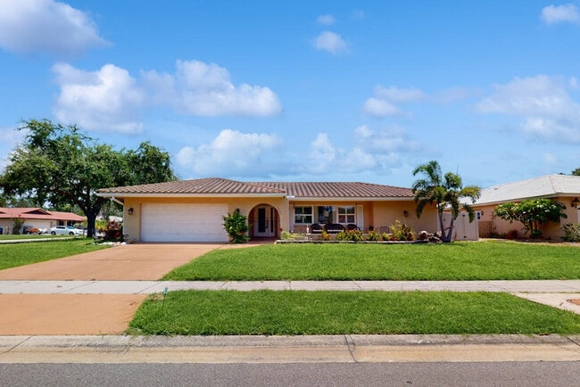 Building Photo - 2822 Tuckerstown Dr