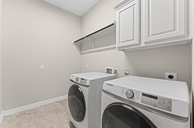 Building Photo - 13215 Fulvetta Crest Ct