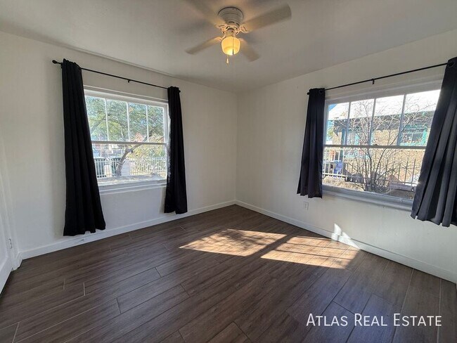 Building Photo - 1606 W Taylor St