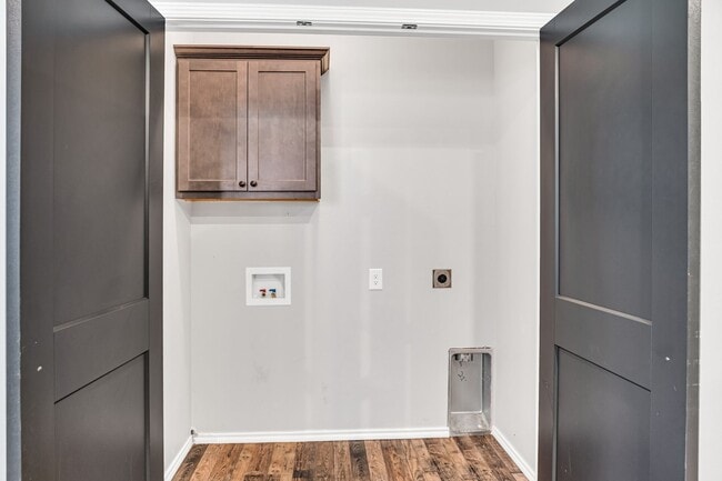 Building Photo - 1613 Timber Ridge Dr