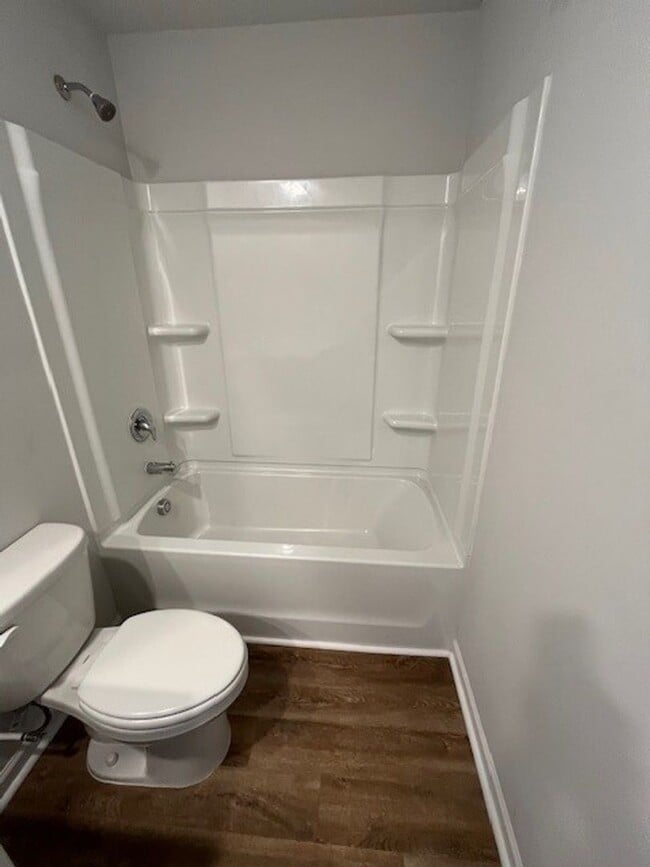 Building Photo - B6760 ( tenant break lease 5/12/26)