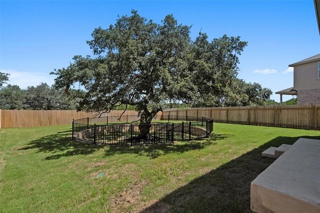 Building Photo - 1721 Roaming Oak Bnd