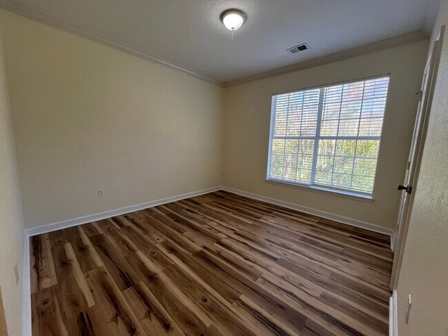 Building Photo - 1351 Tuscan Terrace