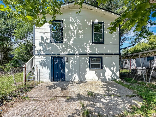 Building Photo - 1507 Union St W