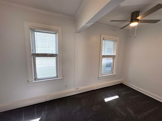 Building Photo - 24 Pamrapo Ave