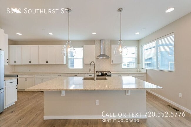 Building Photo - 8930 Southurst St