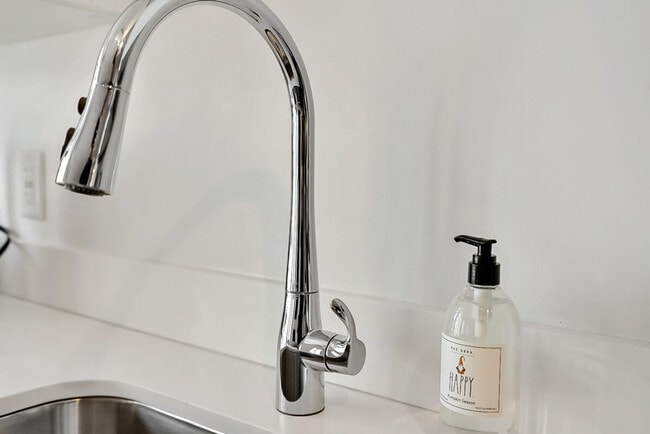 Building Photo - 2000 P St NW