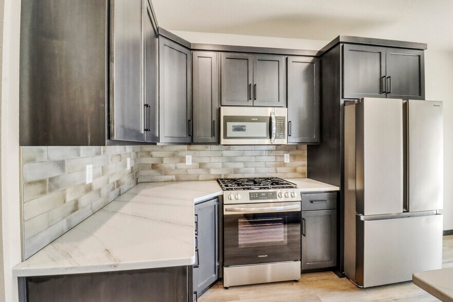 KITCHEN - 5745 24th St S