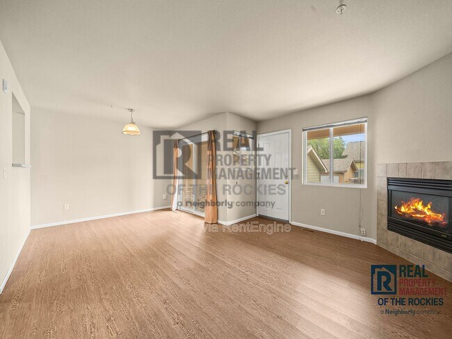 Building Photo - 2702 Rigden Pkwy