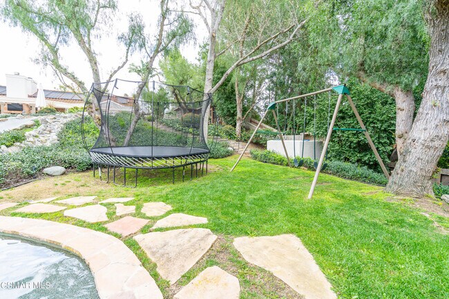 Building Photo - 2653 Via Zurita Ct
