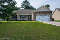 Building Photo - 410 Jasmine Ln