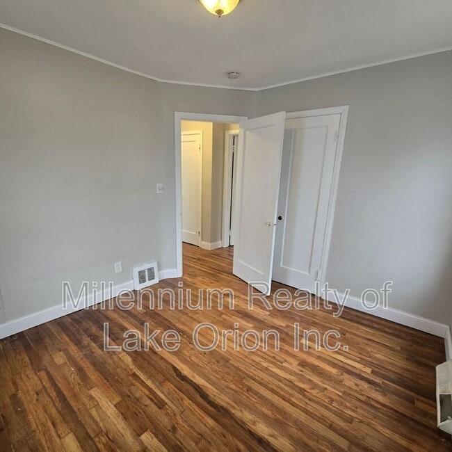 Building Photo - 353 South Blvd W