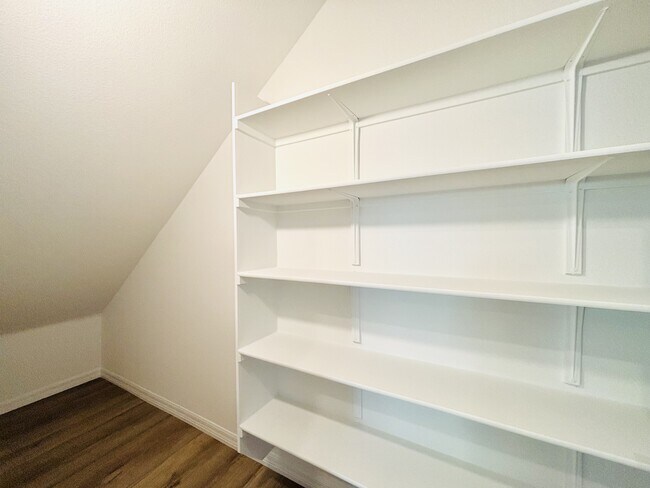 Building Photo - 10248 Altavia Rock St