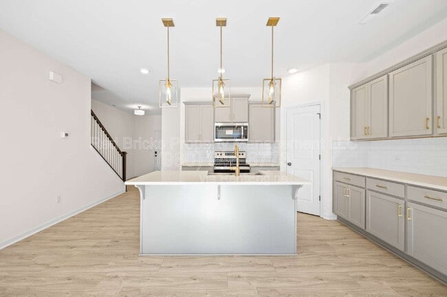 Building Photo - 11027 Pagebrook Ln