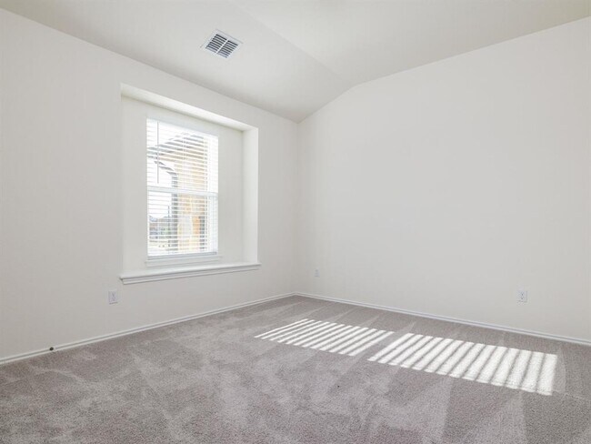 Building Photo - 3814 Riardo Dr