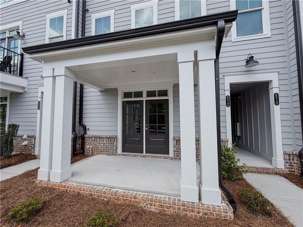 Building Photo - 512 Sawnee Vlg Dr